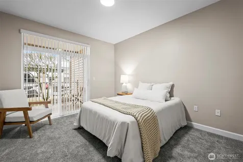 10016 186th Place E Puyallup WA 98375