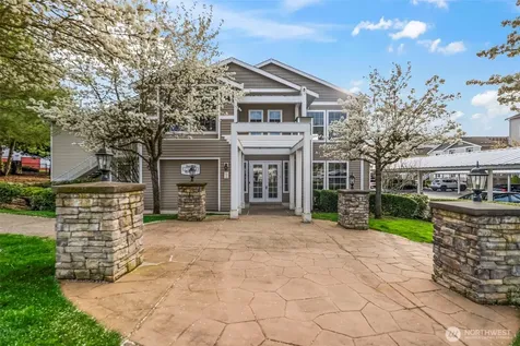 10016 186th Place E Puyallup WA 98375