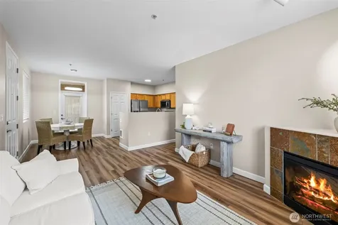 10016 186th Place E Puyallup WA 98375