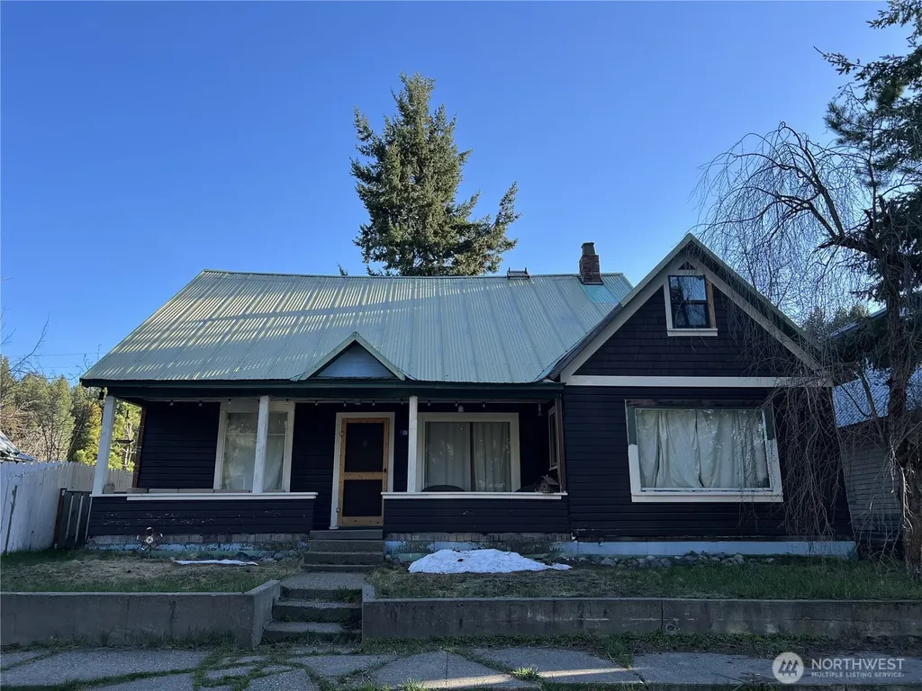 136 4th Street Roslyn WA 98941