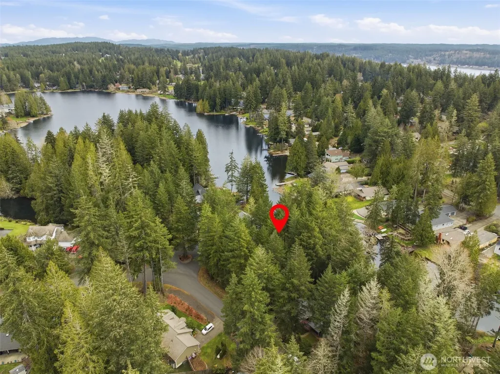 110 E Westlake Way Allyn WA 98524
