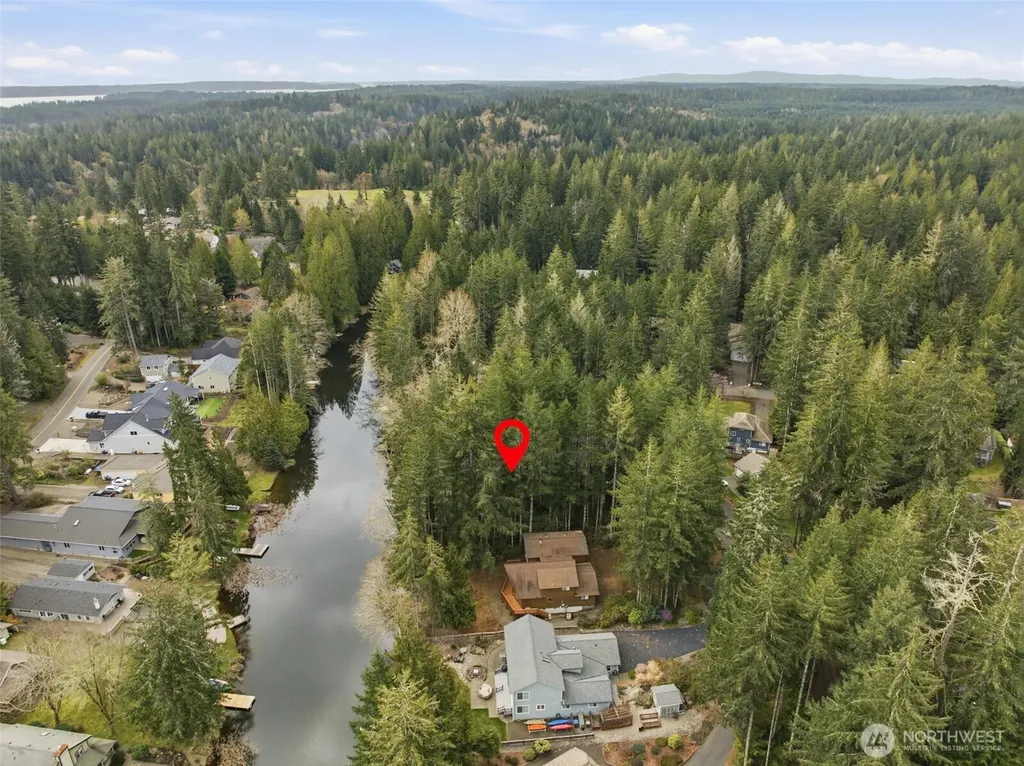 110 E Westlake Way Allyn WA 98524