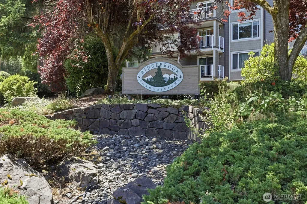 210 Mountain Park Boulevard SW Issaquah WA 98027