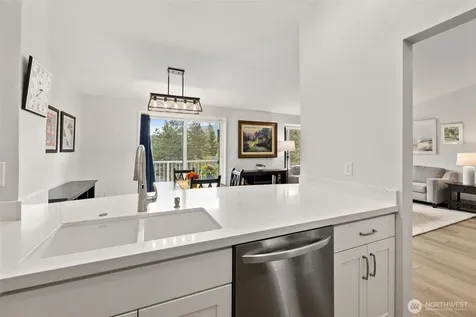 210 Mountain Park Boulevard SW Issaquah WA 98027