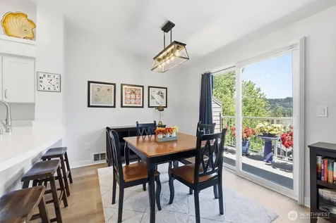 210 Mountain Park Boulevard SW Issaquah WA 98027