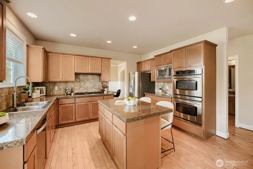 2972 NE Marquette Way Issaquah WA 98029