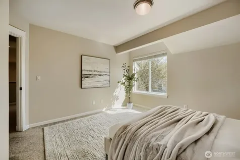 2972 NE Marquette Way Issaquah WA 98029