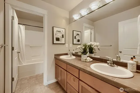 2972 NE Marquette Way Issaquah WA 98029