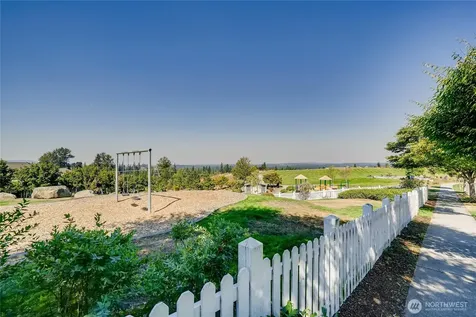 2972 NE Marquette Way Issaquah WA 98029