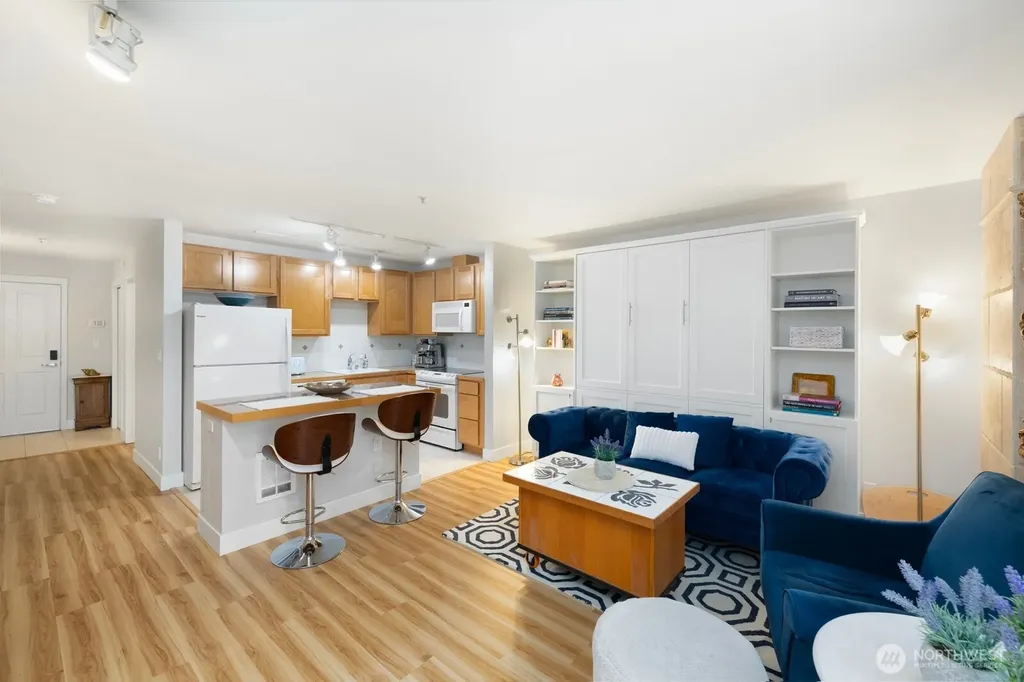 2901 NE Blakeley Street Seattle WA 98105