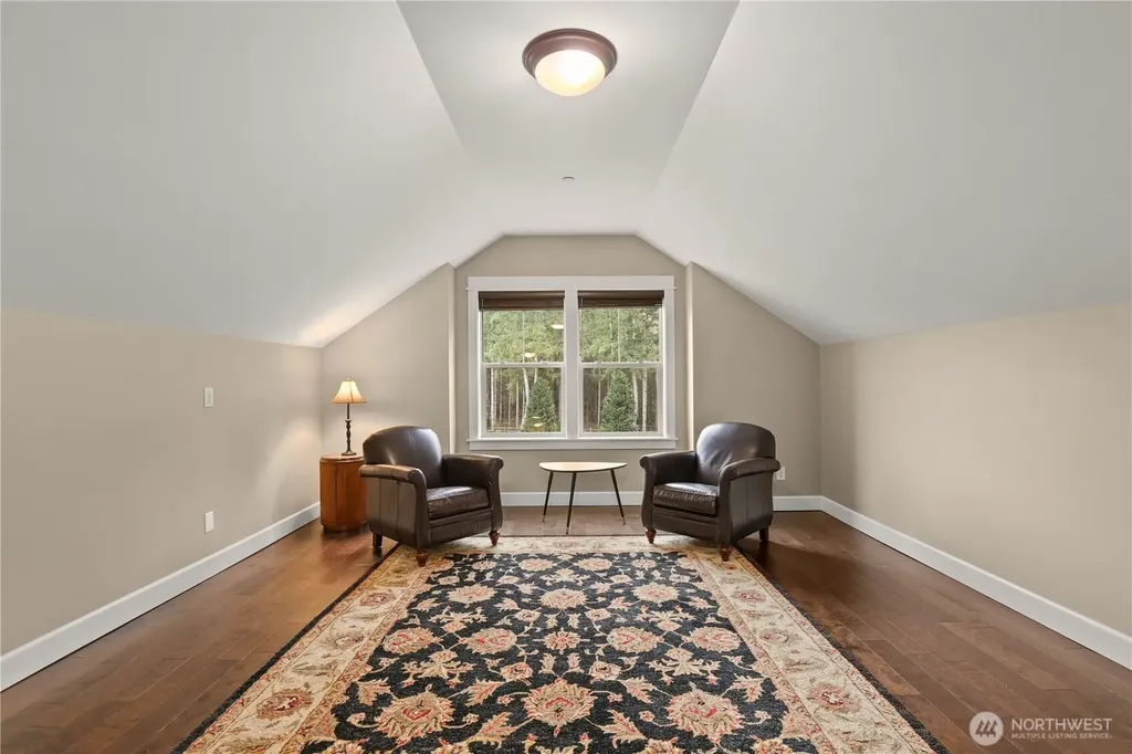 31209 218th Place SE Black Diamond WA 98010