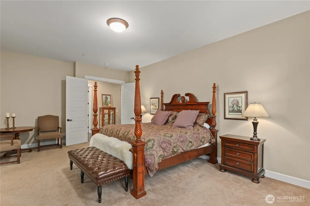 31209 218th Place SE Black Diamond WA 98010