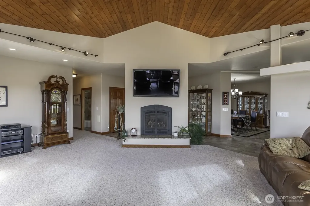 7618 Bouldercrest Road NE Moses Lake WA 98837