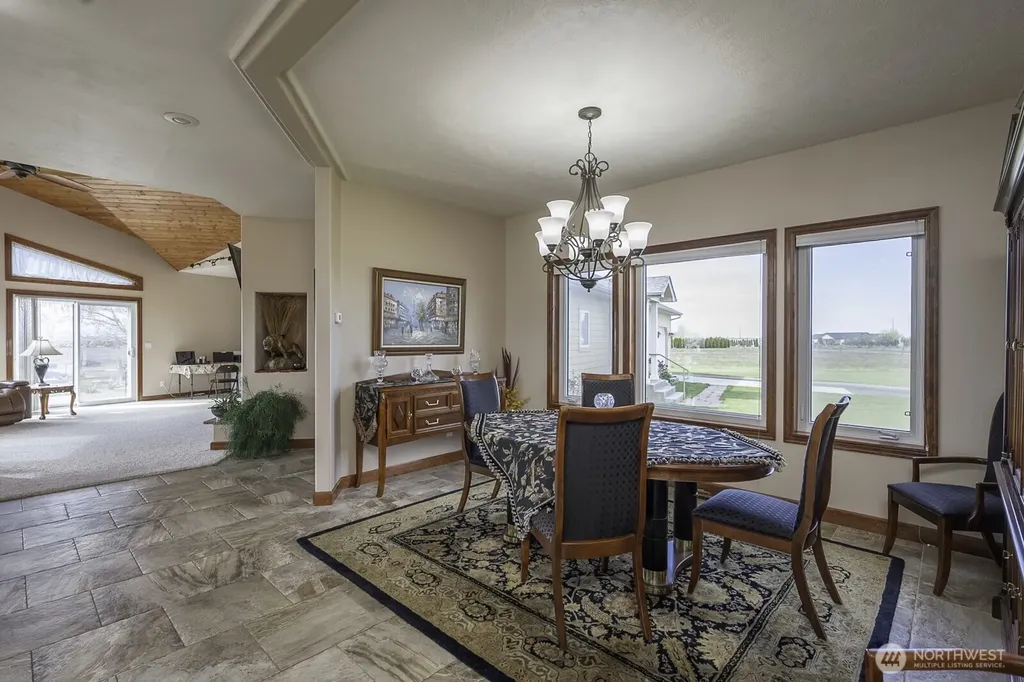 7618 Bouldercrest Road NE Moses Lake WA 98837