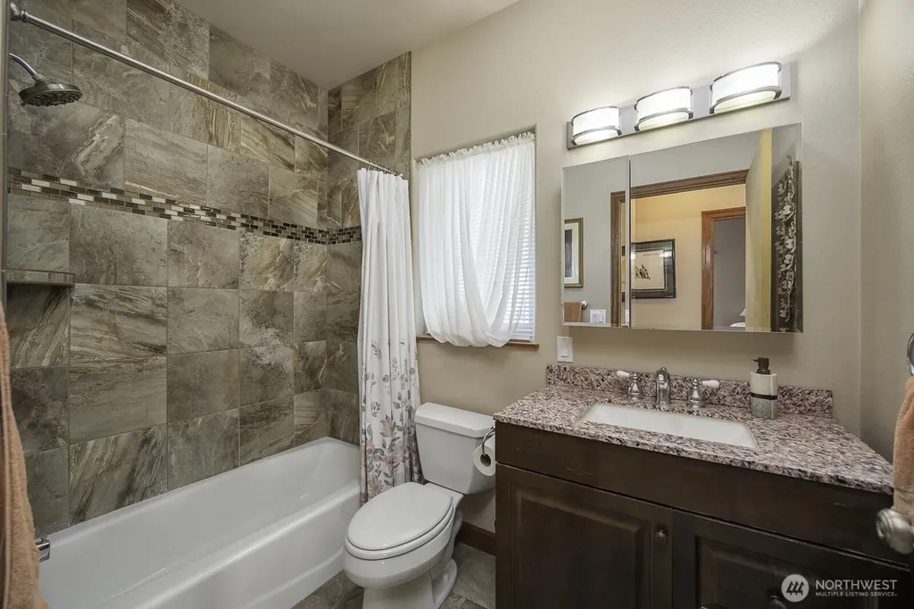 7618 Bouldercrest Road NE Moses Lake WA 98837
