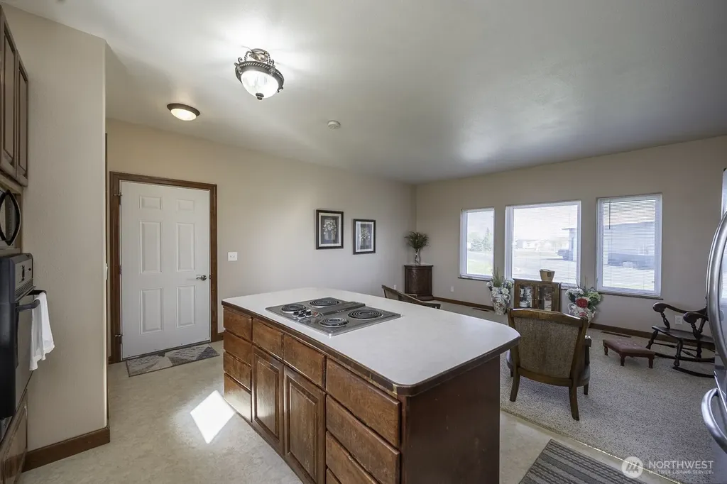7618 Bouldercrest Road NE Moses Lake WA 98837