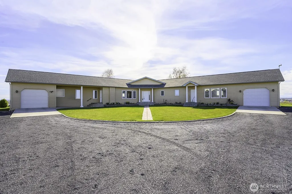 7618 Bouldercrest Road NE Moses Lake WA 98837