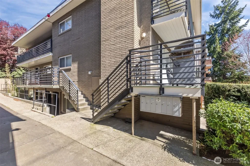 1430 NW 59th Street Seattle WA 98107