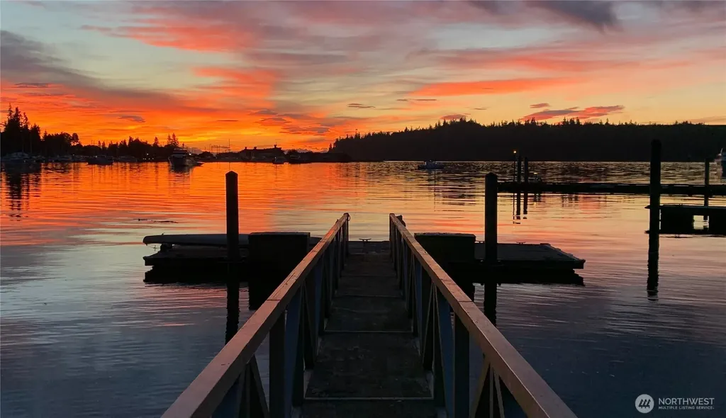 80 W Ludlow Point Road Port Ludlow WA 98365