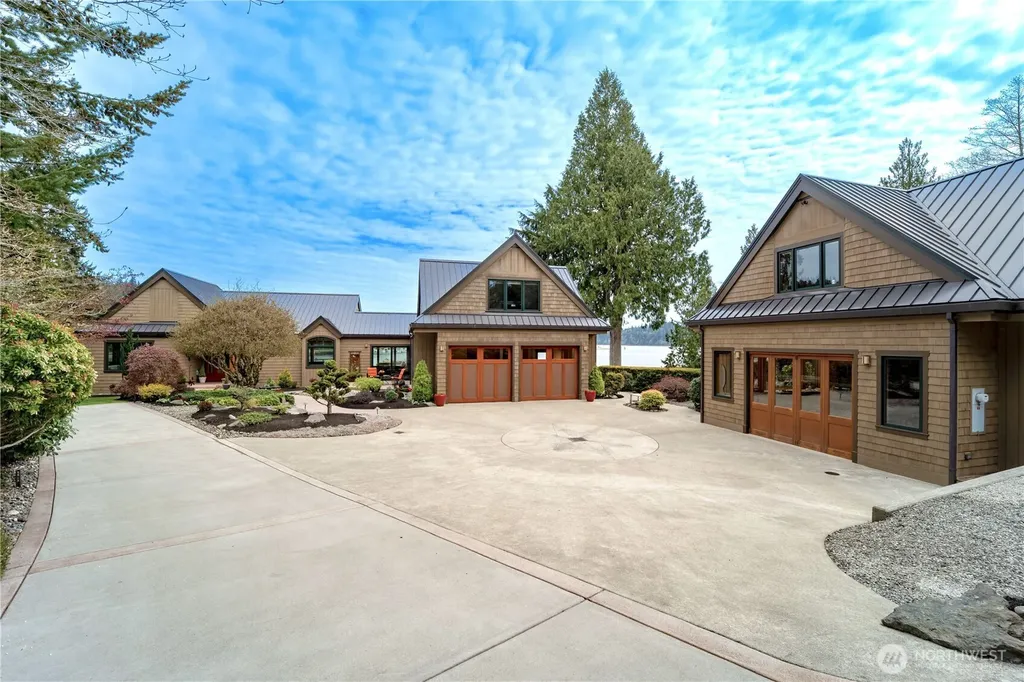 80 W Ludlow Point Road Port Ludlow WA 98365
