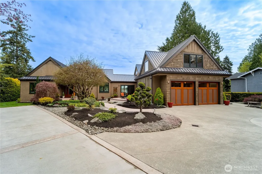 80 W Ludlow Point Road Port Ludlow WA 98365