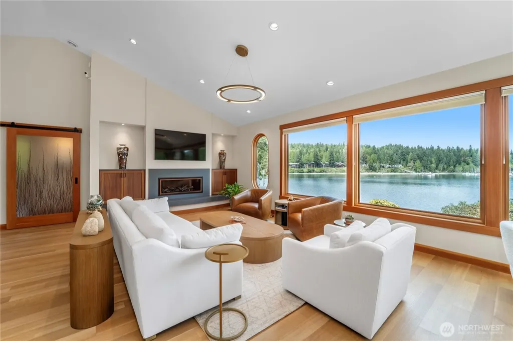 80 W Ludlow Point Road Port Ludlow WA 98365