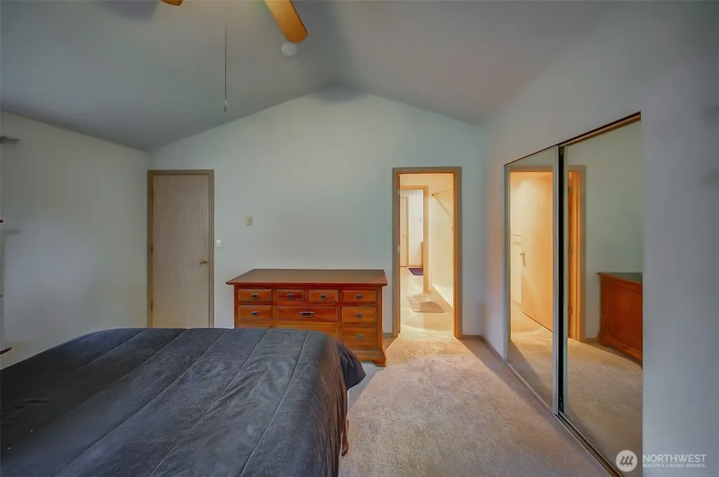 6001 Merlot Lane SE Lacey WA 98513