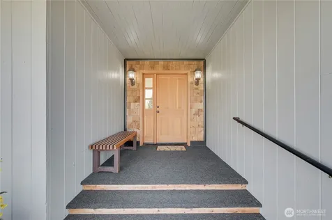 8021 47th Avenue NE Marysville WA 98270