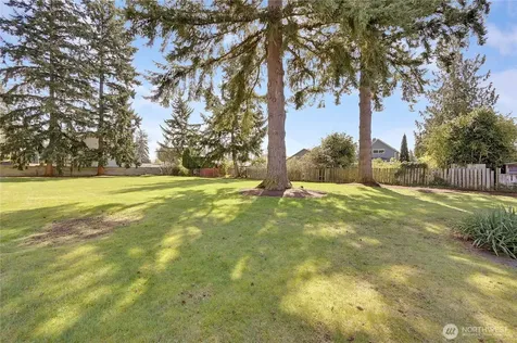 8021 47th Avenue NE Marysville WA 98270