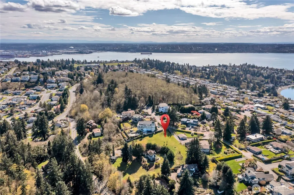 6210 Dash Point Boulevard NE Tacoma WA 98422