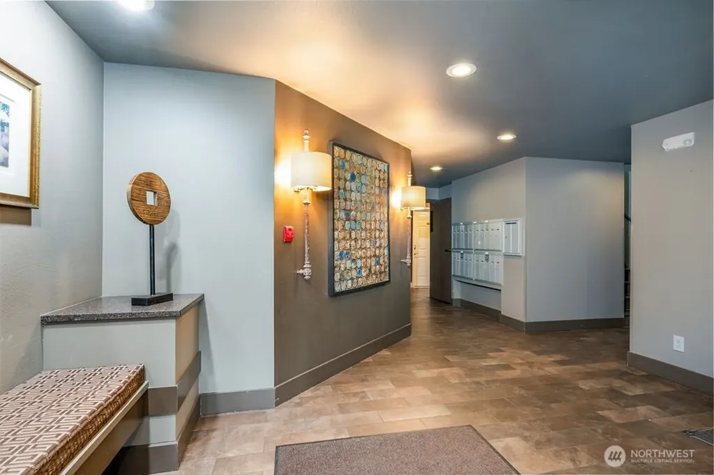 566 Prospect Street Seattle WA 98109