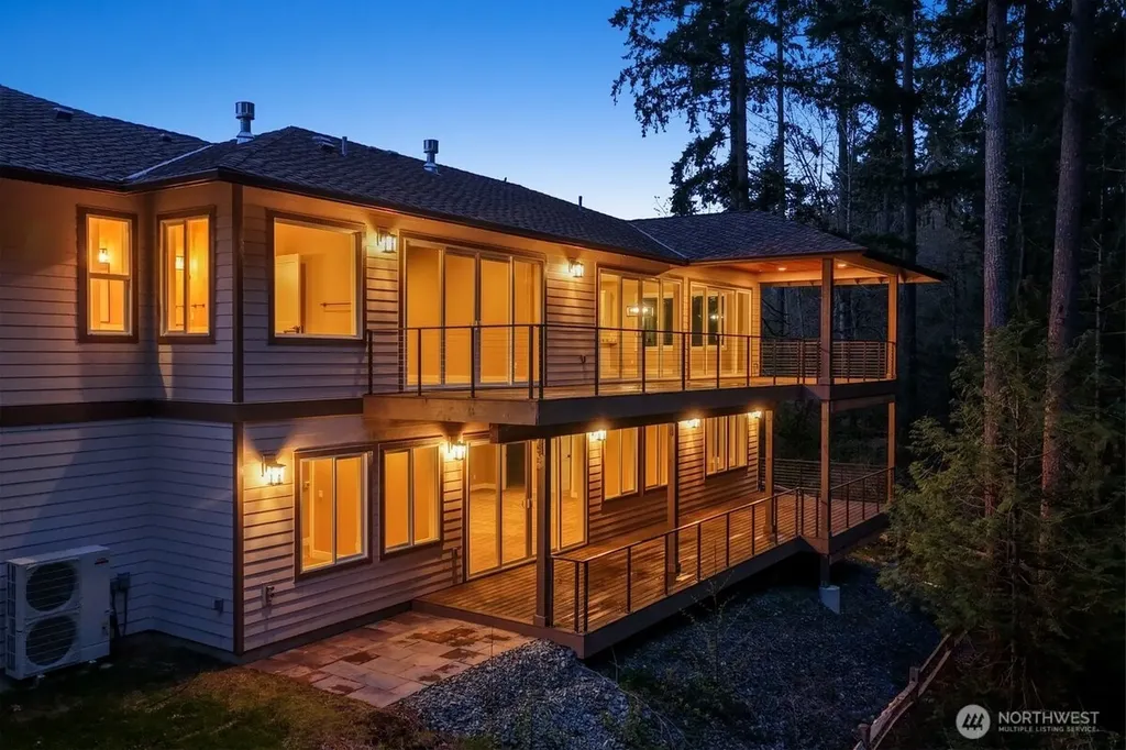 12009 SE 81st Lane Newcastle WA 98056