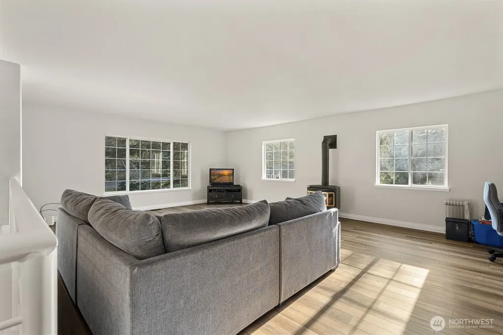 46302 SE Edgewick Road North Bend WA 98045