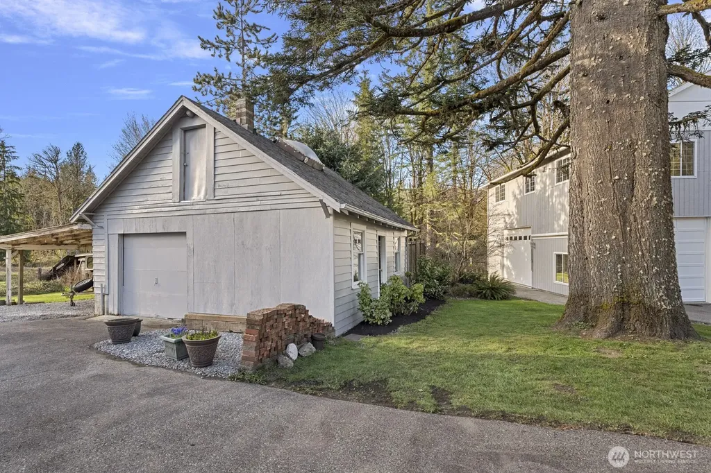 46302 SE Edgewick Road North Bend WA 98045