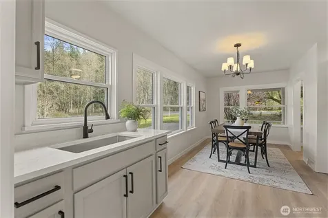 46302 SE Edgewick Road North Bend WA 98045