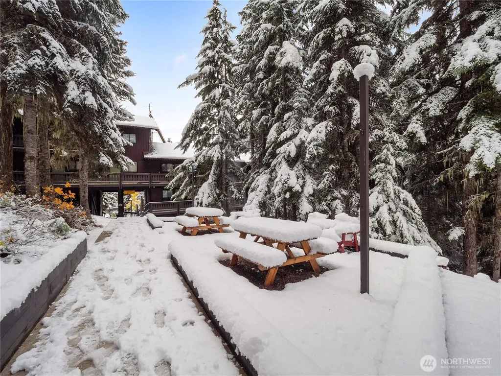 33613 E Crystal Mountain Boulevard Enumclaw WA 98022