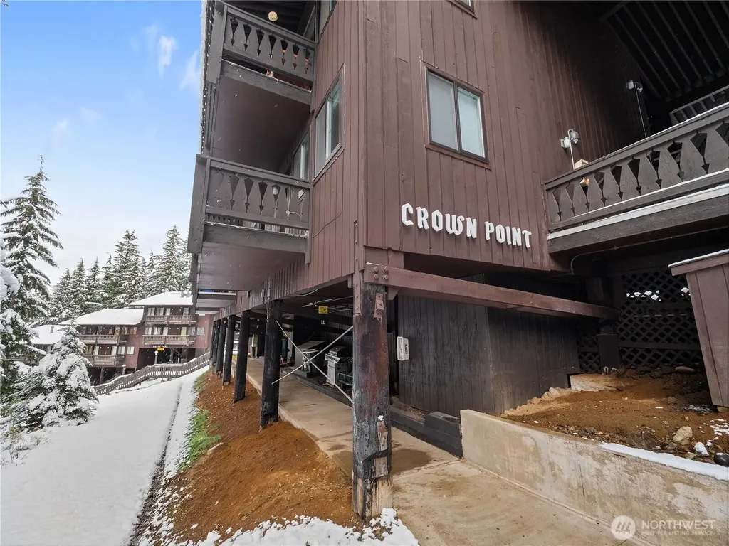 33613 E Crystal Mountain Boulevard Enumclaw WA 98022