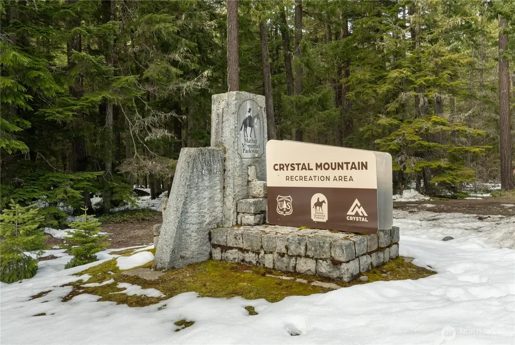 33613 E Crystal Mountain Boulevard Enumclaw WA 98022