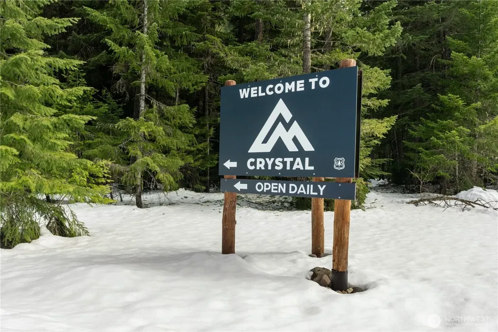 33613 E Crystal Mountain Boulevard Enumclaw WA 98022