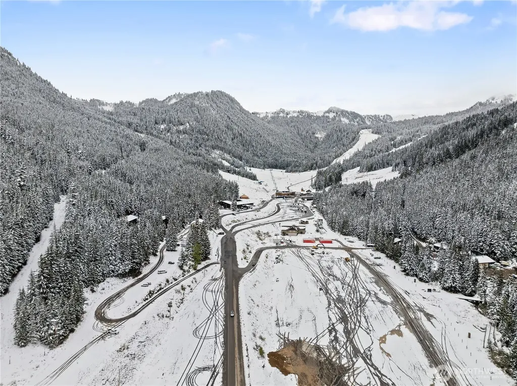 33613 E Crystal Mountain Boulevard Enumclaw WA 98022