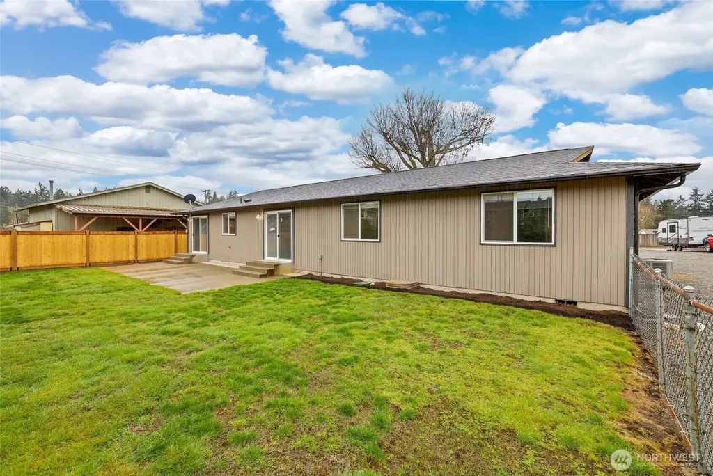 16517 43rd Avenue E Tacoma WA 98446