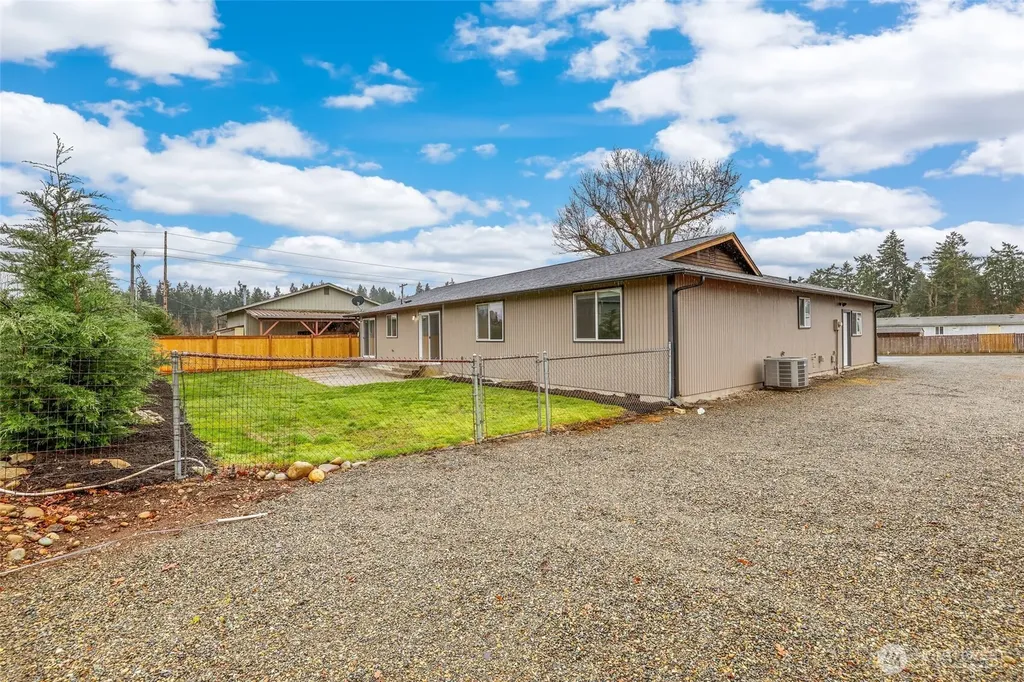 16517 43rd Avenue E Tacoma WA 98446