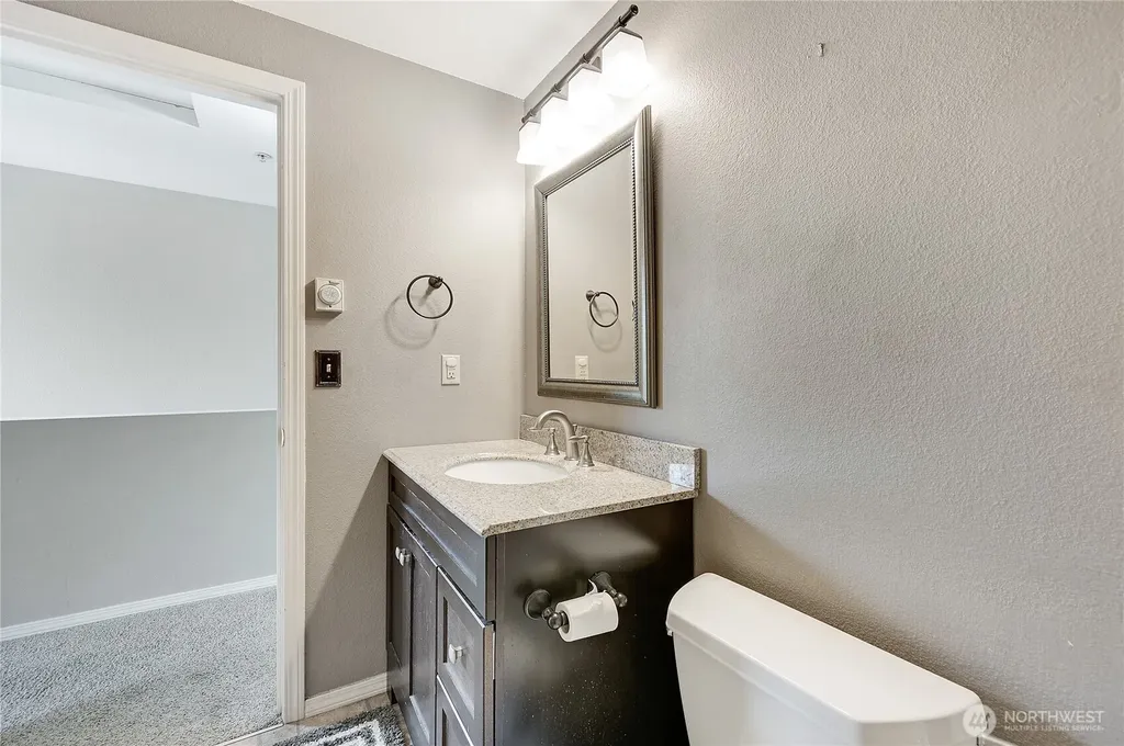 4719 NW Walgren Drive Silverdale WA 98383