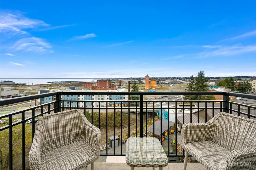 1015 Railroad Avenue Bellingham WA 98225