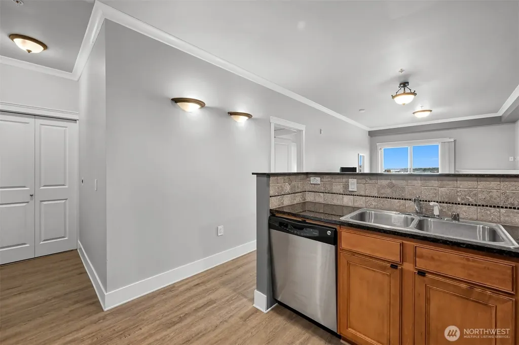 1015 Railroad Avenue Bellingham WA 98225