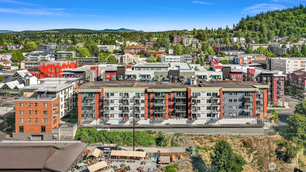 1015 Railroad Avenue Bellingham WA 98225