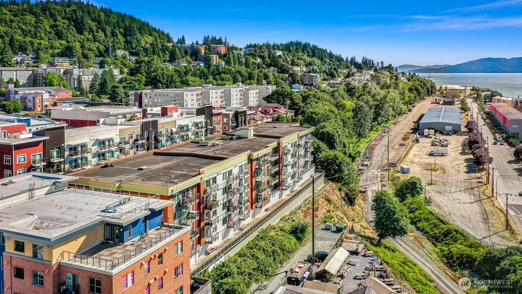 1015 Railroad Avenue Bellingham WA 98225