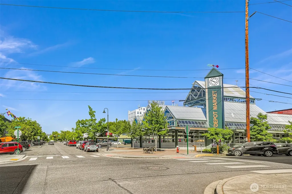 1015 Railroad Avenue Bellingham WA 98225