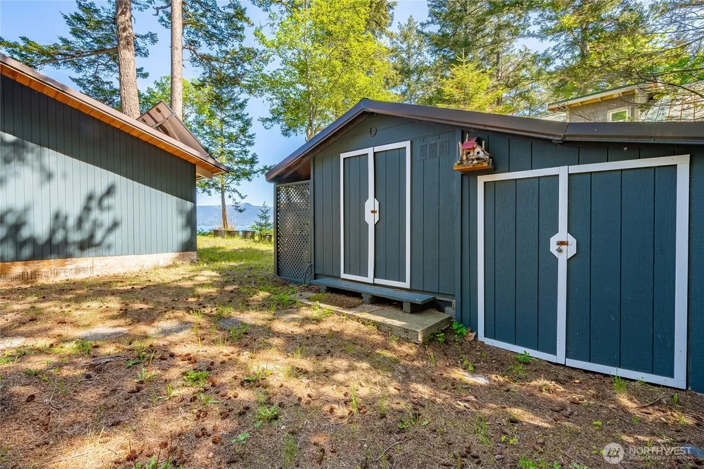 60 Eliza Island Bellingham WA 98226