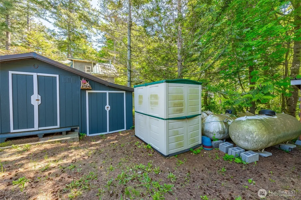60 Eliza Island Bellingham WA 98226